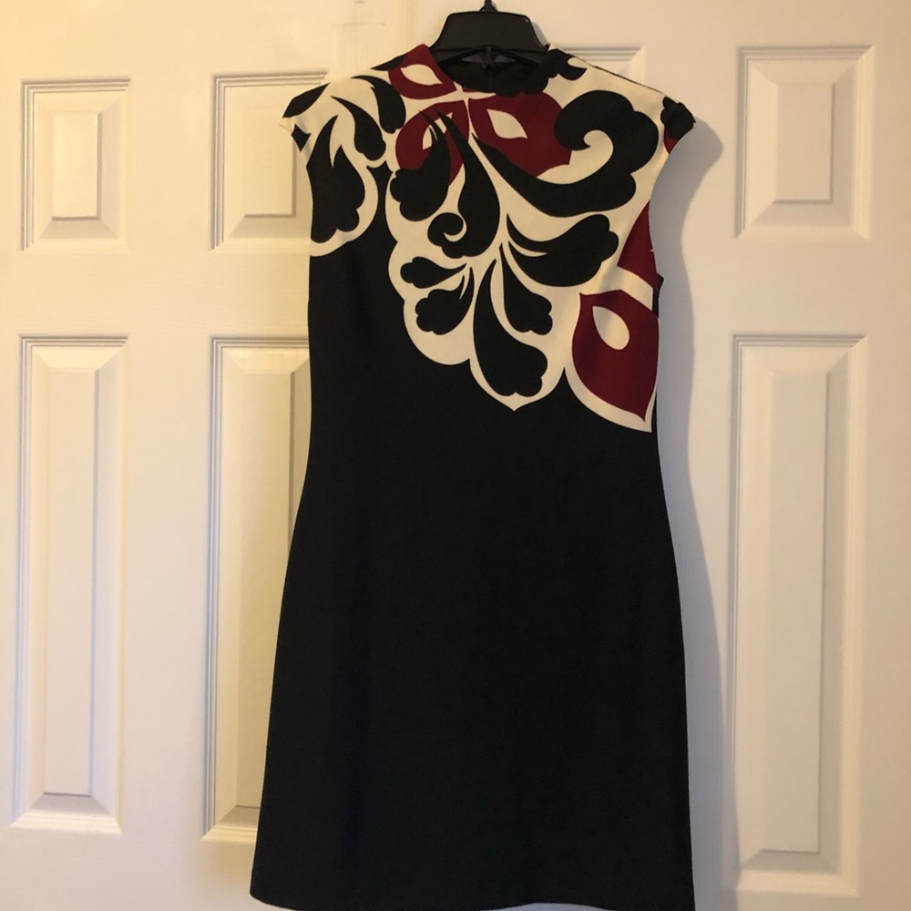 Nine West Cap Sleeve Black & Burgundy Dress Size 6